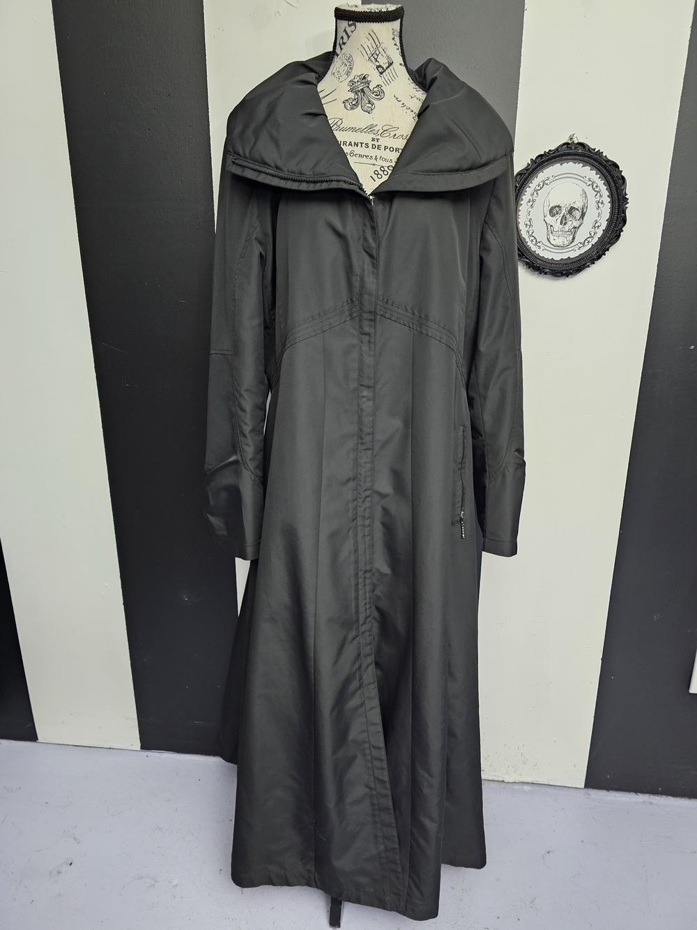 Long Black Trench Coat with Wide Shawl Collar — Women's Trench